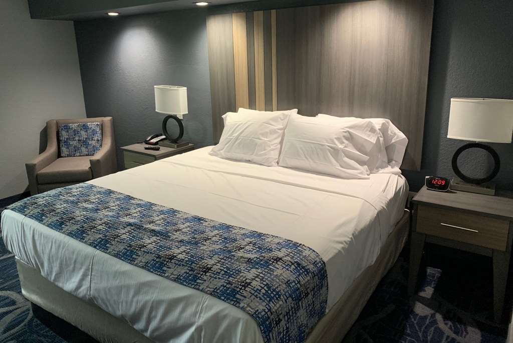 Baymont Inn & Suites Shawnee Værelse billede
