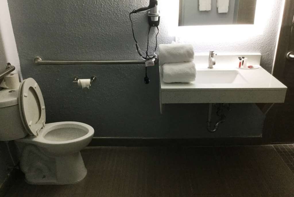 Baymont Inn & Suites Shawnee Værelse billede