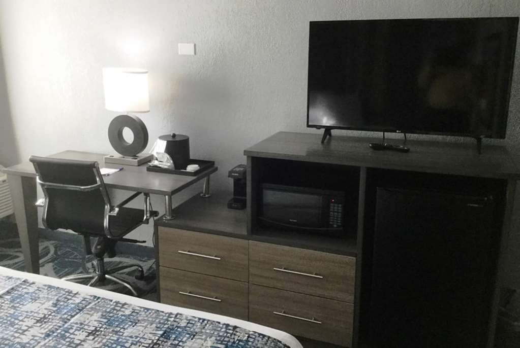 Baymont Inn & Suites Shawnee Værelse billede